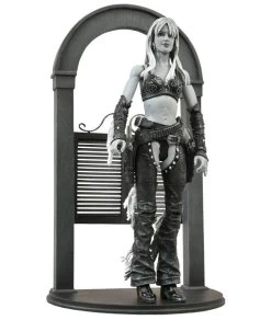 Diamond Select Sin City Select PX Nancy Actionfigur