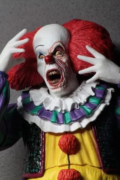 NECA IT - Ultimate Pennywise Actionfigur (1990 Miniseries) 11 NECA IT - Ultimate Pennywise Actionfigur (1990 Miniseries) -Sammlerwelt Verkauf fae626fa39271c5ecb9581a03e0b5d9d2de51501d04a913ade71bd9dfd92f5ac